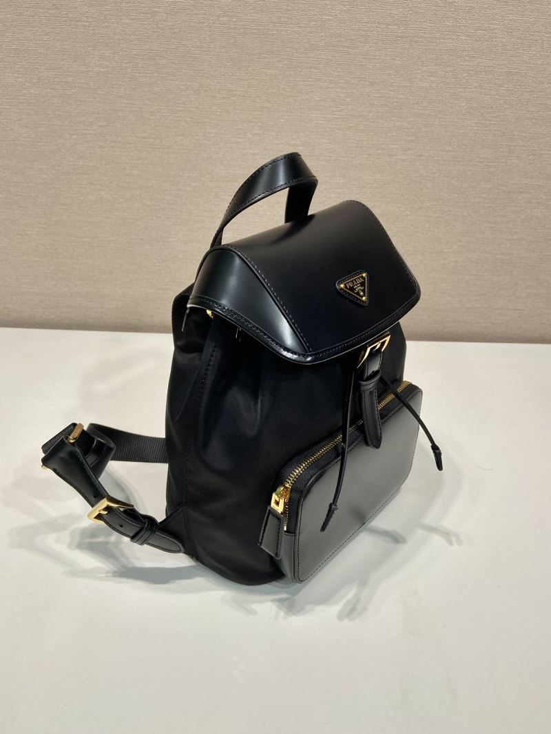 Pra*a backpacks